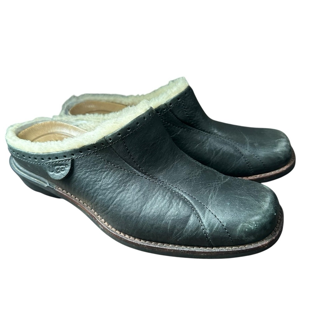 UGG Australia Langford Clog Mules Women's 6 Black Leather Fur Lined Slip-On